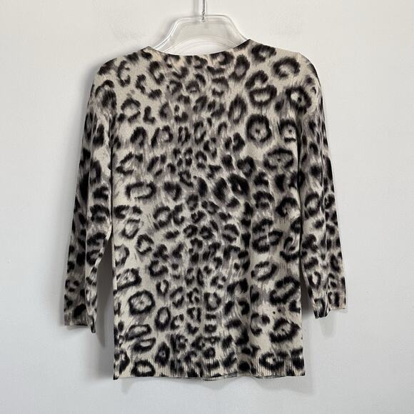 Talbots 100% Pure Cashmere Sweater XS Animal Print 3/4 Sleeve Pullover Crewneck - Picture 9 of 9